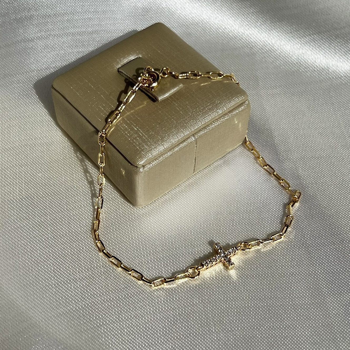 Pulseira Cruz Strass - Imagem 2