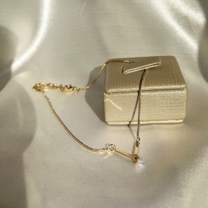 Tornozeleira V com Cristais