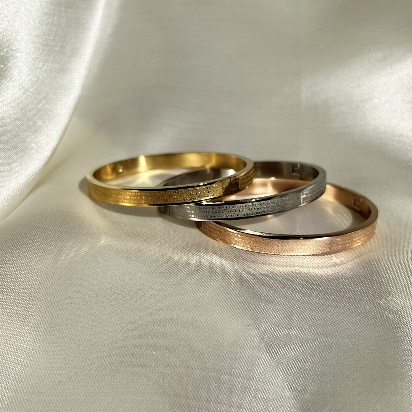 Bracelete Oração do Pai Nosso Dourado