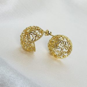 Brinco Esfera Vazado Flores