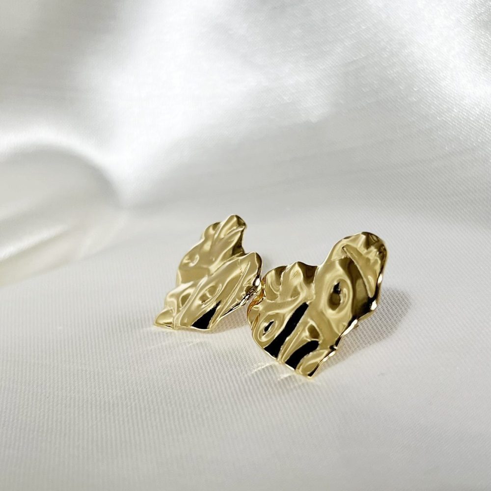 Brinco Martelado Coração Médio - Imagem 2