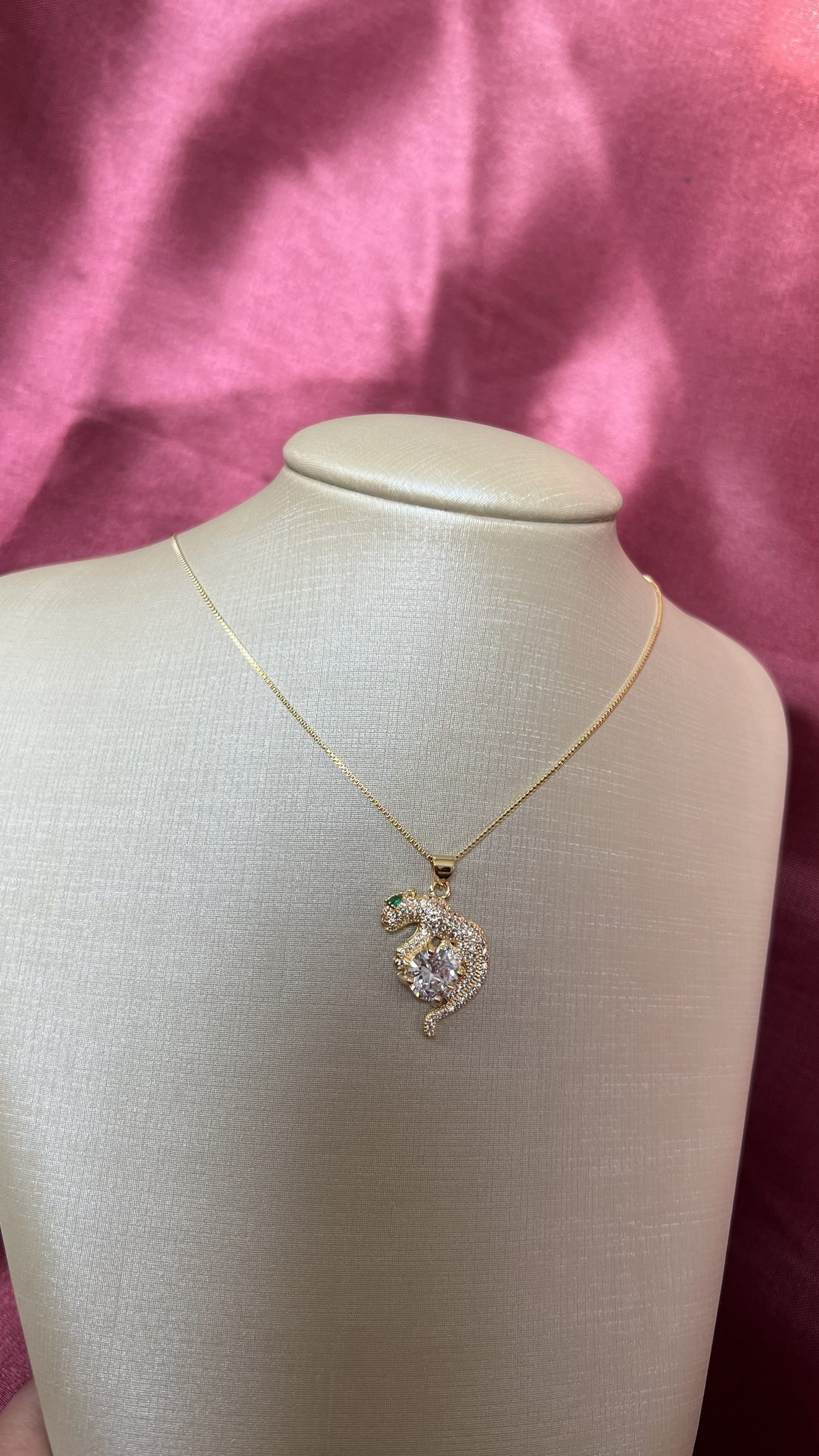 Colar Pantera Cravejada