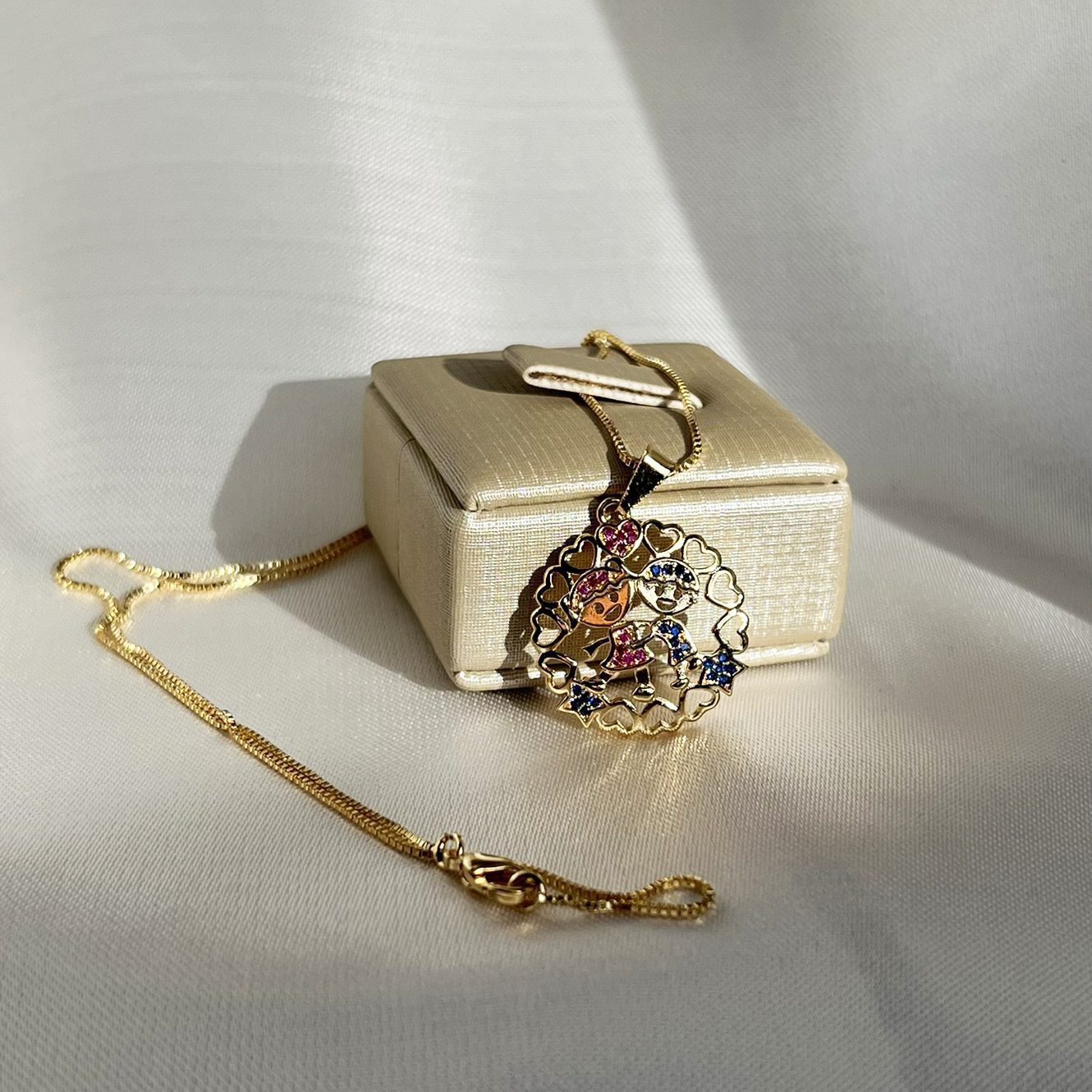 Colar Pingente Girl and Boy - Imagem 2