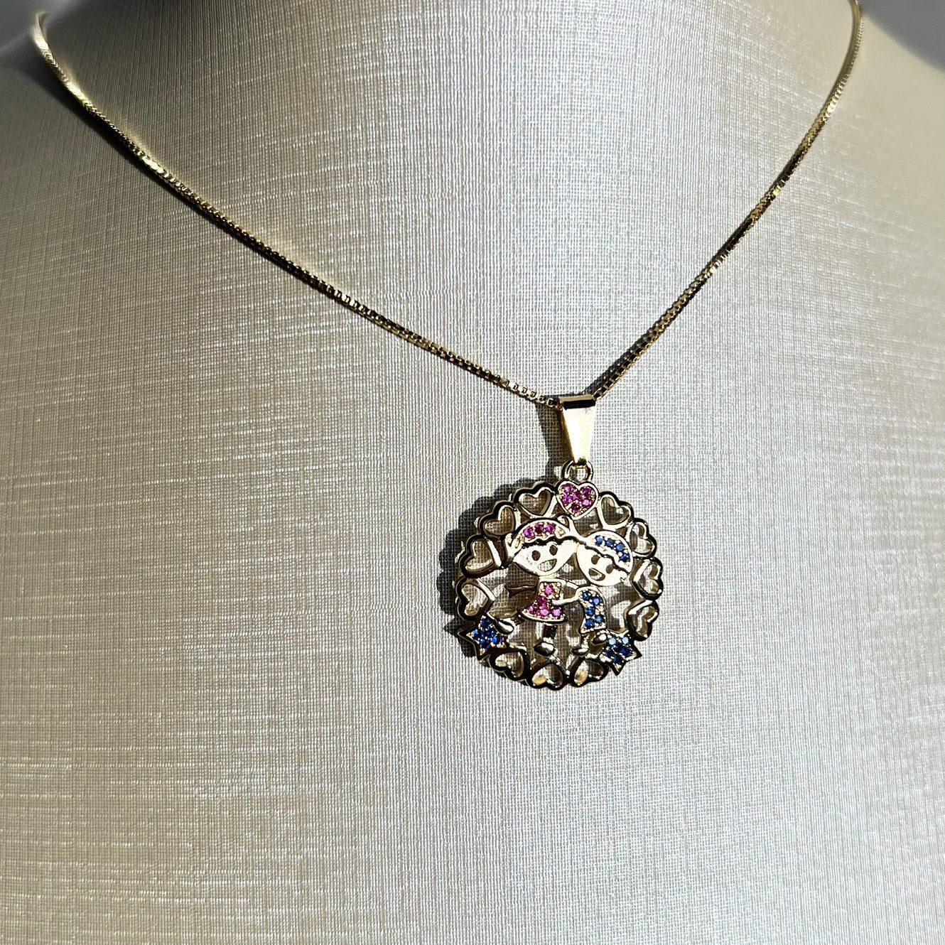 Colar Pingente Girl and Boy - Imagem 3